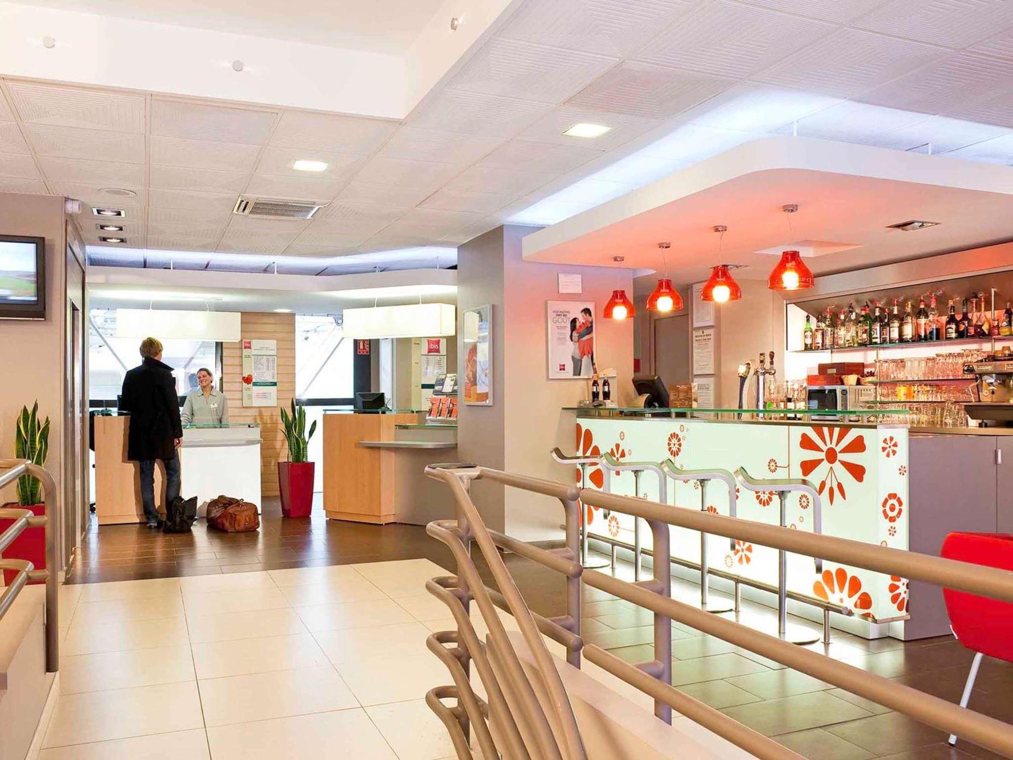 Ibis Epernay Centre Ville Exterior photo
