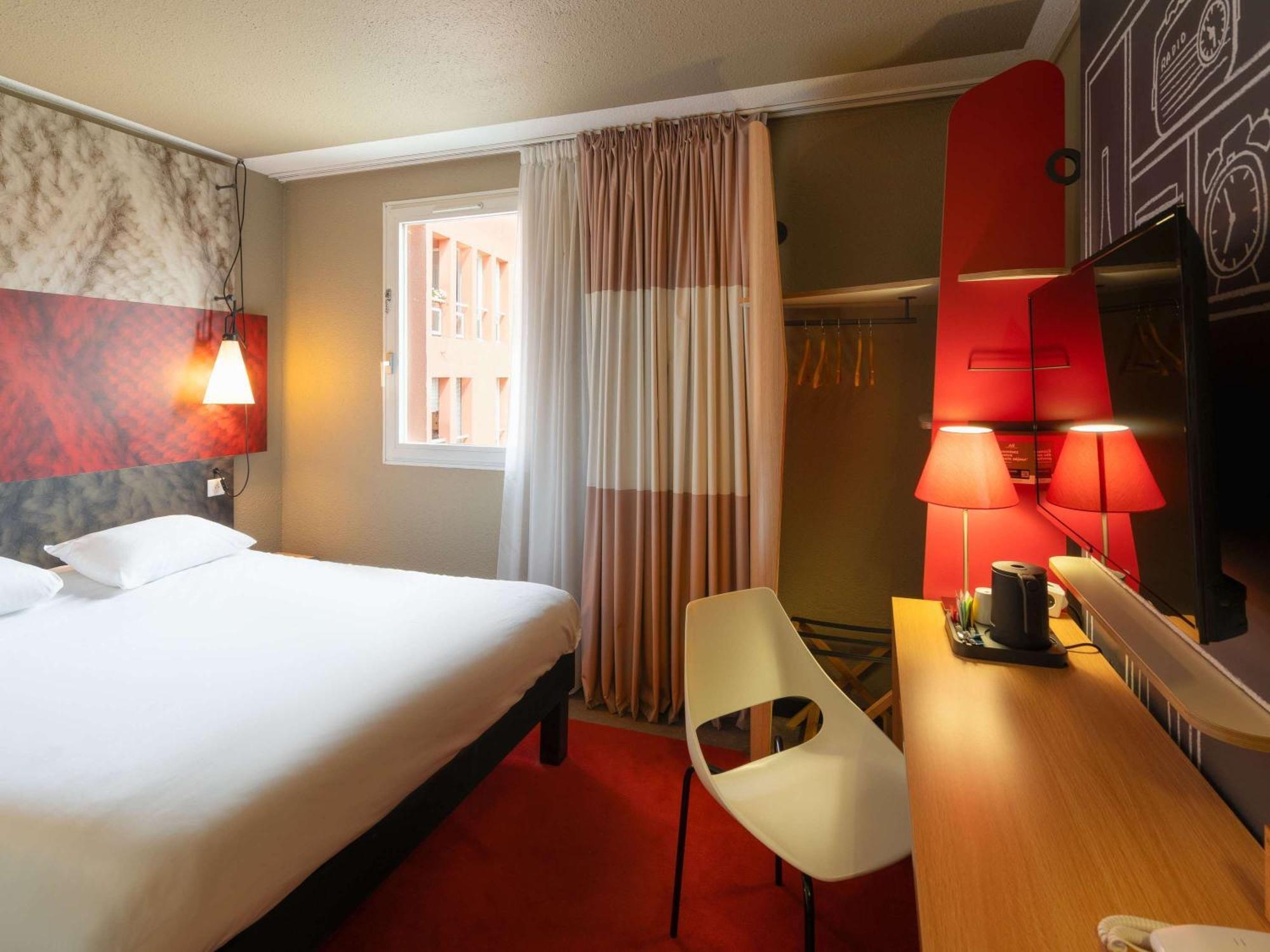 Ibis Epernay Centre Ville Exterior photo