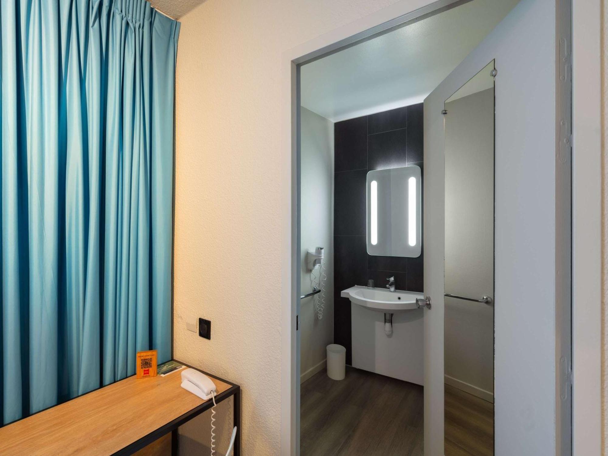Ibis Epernay Centre Ville Exterior photo